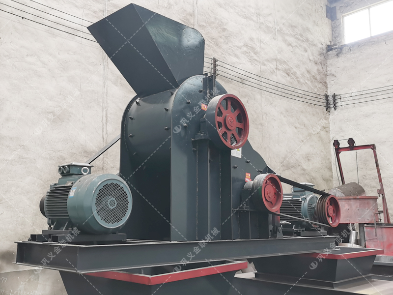 無篩底雙級破碎機設備發往甘肅