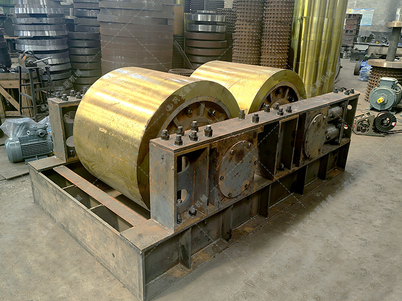 液壓對輥制砂機出現異常振動該如何排查？