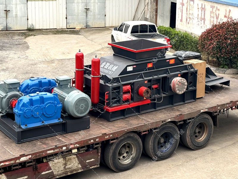 液壓對輥制砂機憑什么宣稱 “高產又穩定”？其耐磨技術的雙重突破是關鍵